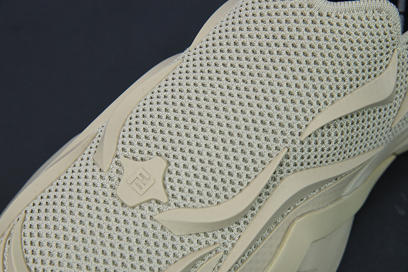 fen sneaker