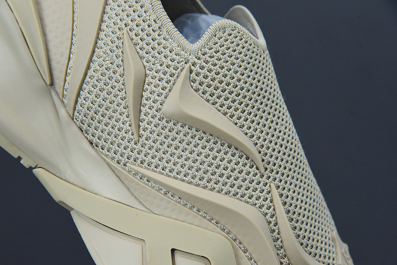 fen sneaker