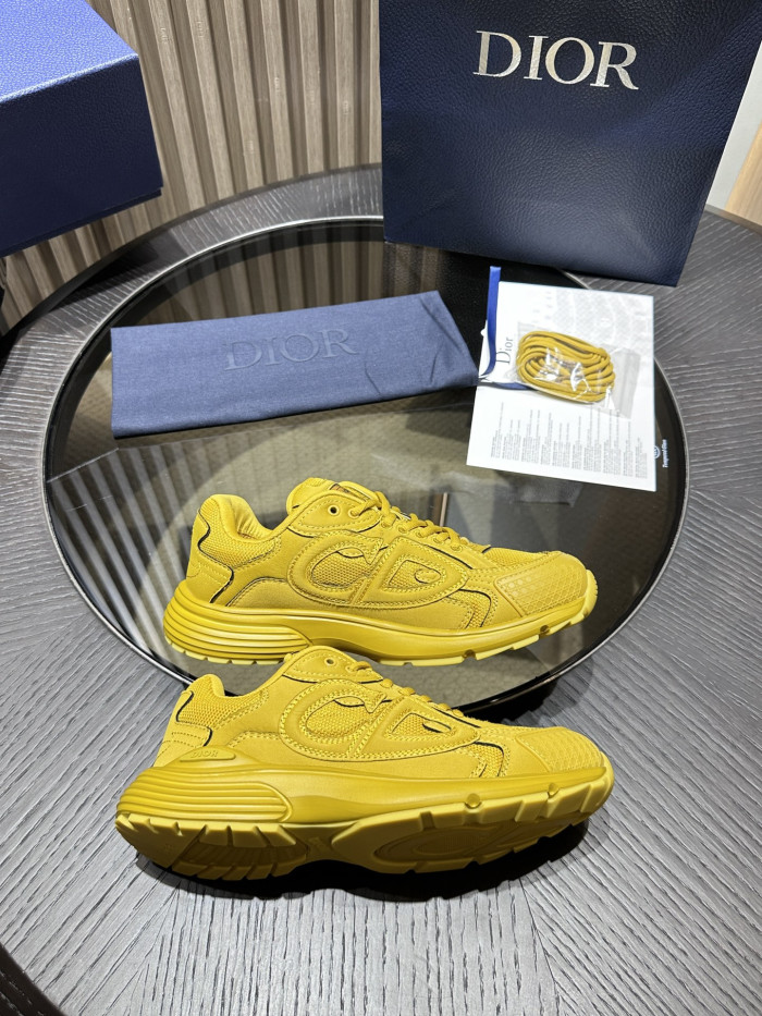 DR B30 Sneakers