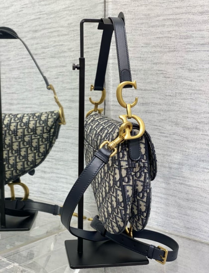 Dior saddle Oblique